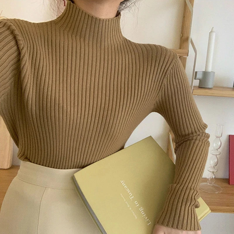 Pull col montant femme