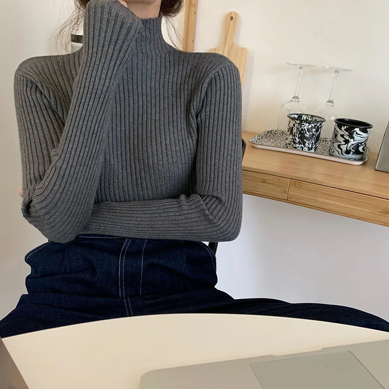 Pull col montant femme