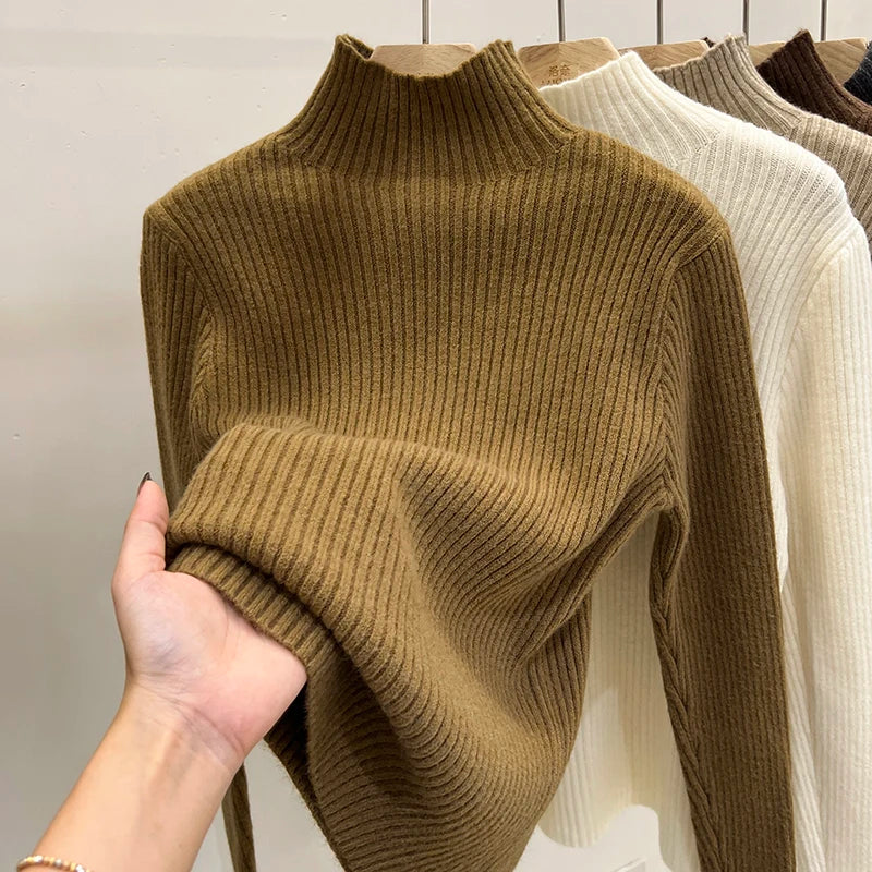 Pull col montant femme