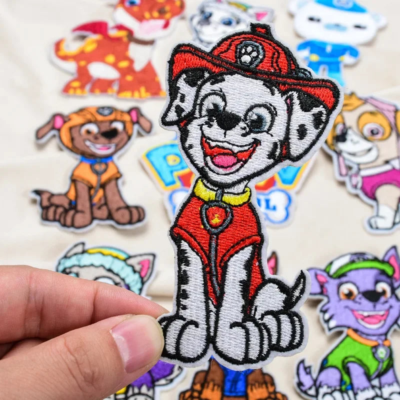 Patch pour vêtement auto-adhésif
