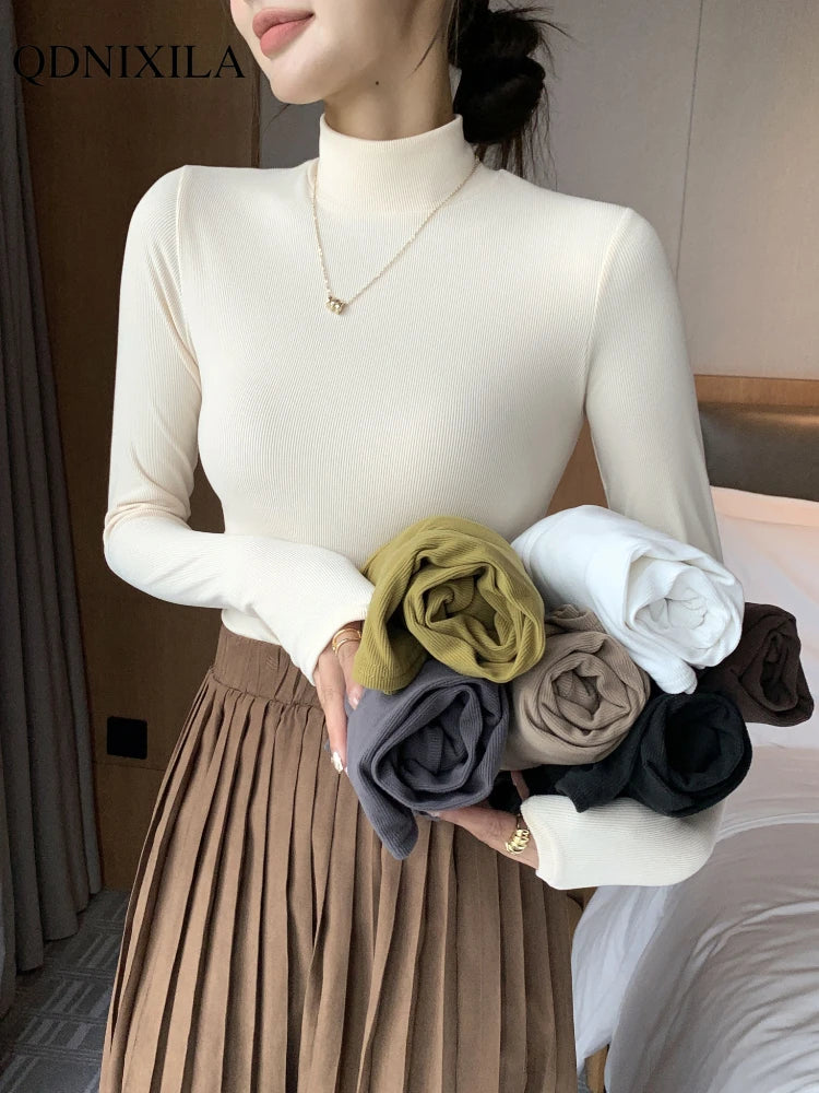 Pull col montant femme