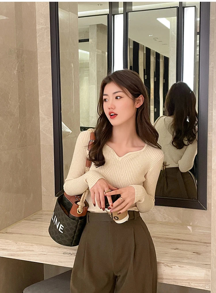 Pull col V femme