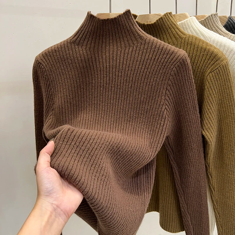 Pull col montant femme