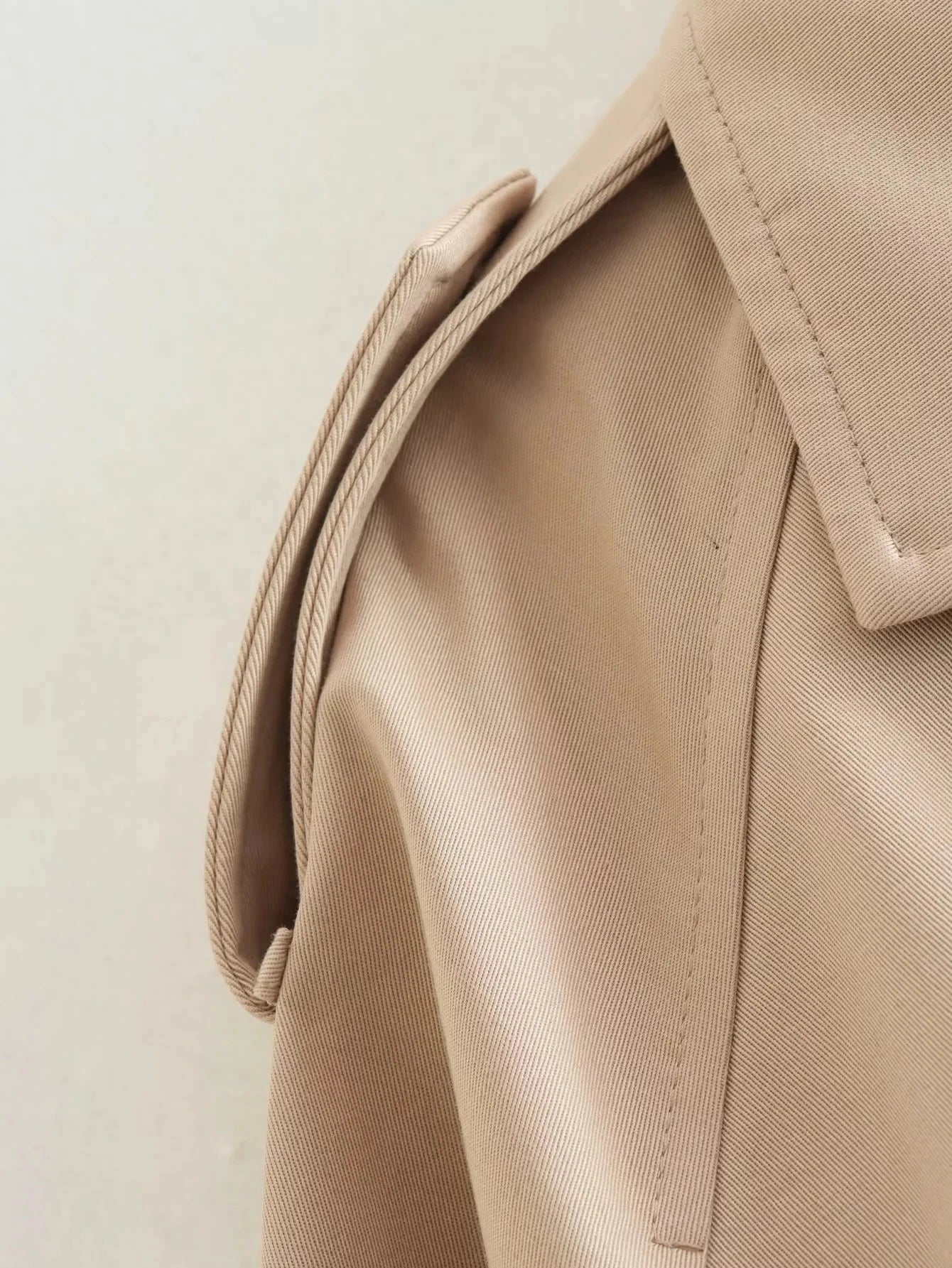 Trench court femme