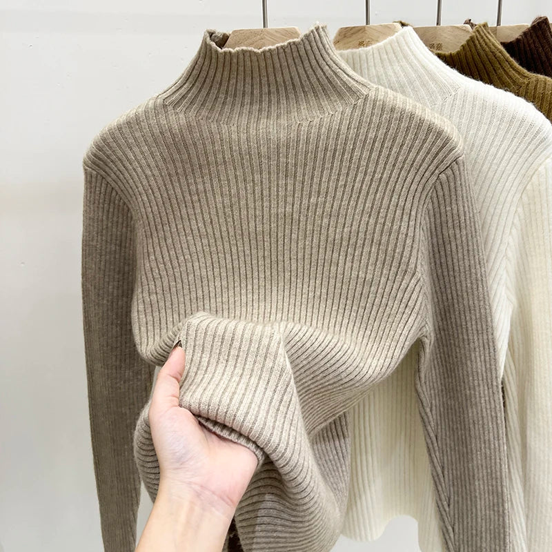 Pull col montant femme