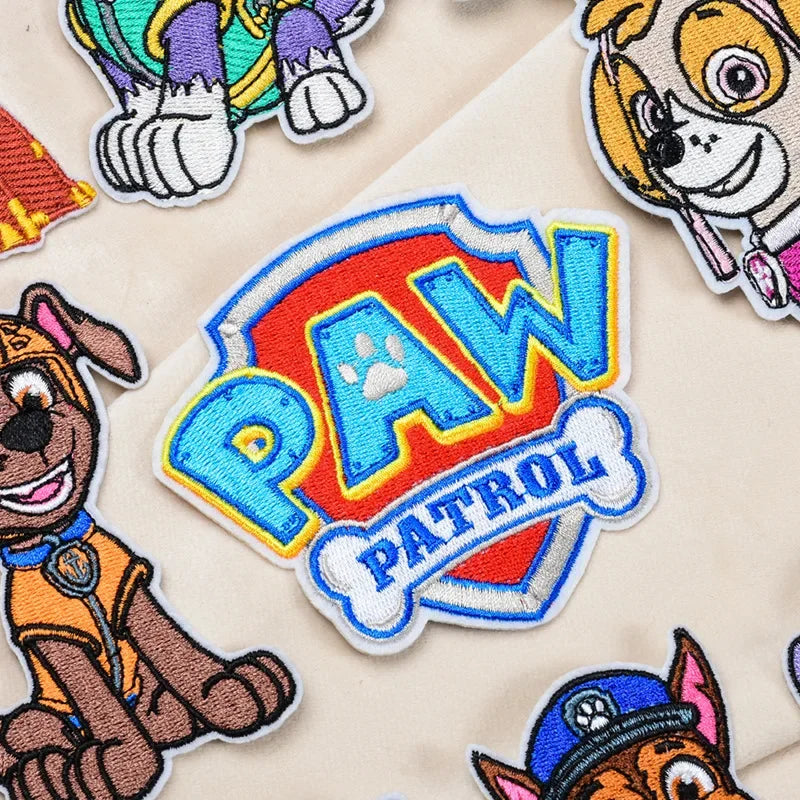 Patch pour vêtement auto-adhésif